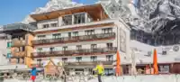 Your ski hotel at the Asitzbahn valley station