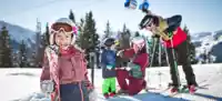 Mit der Familie macht das Skifahren den meisten Spaß! © Tourismusverband Saalbach Hinterglemm